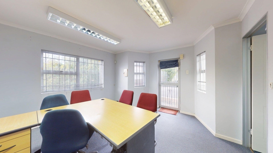 To Let commercial Property for Rent in Walmer Eastern Cape